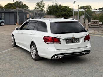 Used Mercedes-Benz E Class 2013 for sale - 79756328: Photo