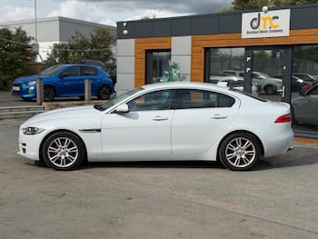 Used Jaguar XE 2017 for sale - 79767214: Photo