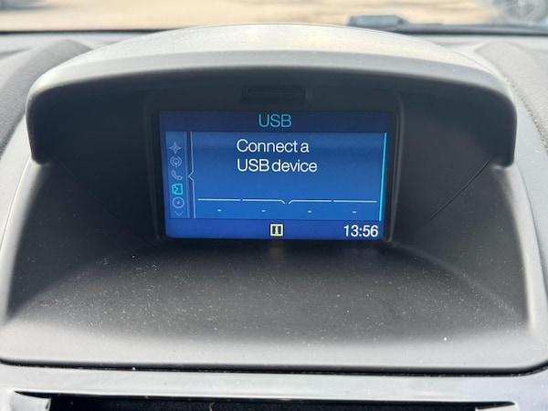 Used Ford Fiesta 2016 for sale - 76336112: Photo 31