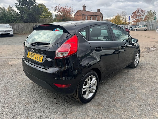 Used Ford Fiesta 2016 for sale - 76336112: Photo 4