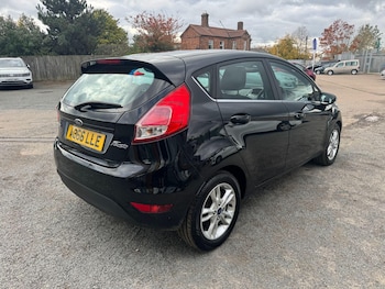 Used Ford Fiesta 2016 for sale - 76336112: Photo 4