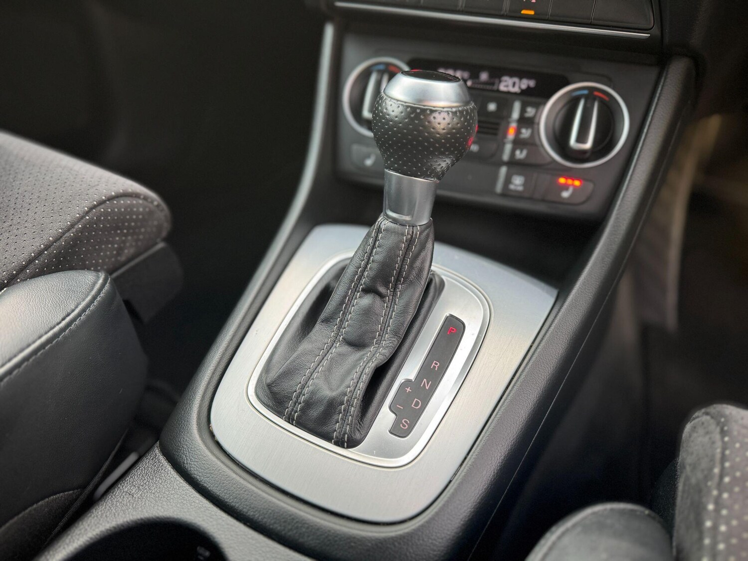 Used Audi Q3 2015 for sale - 76561473: Photo 28