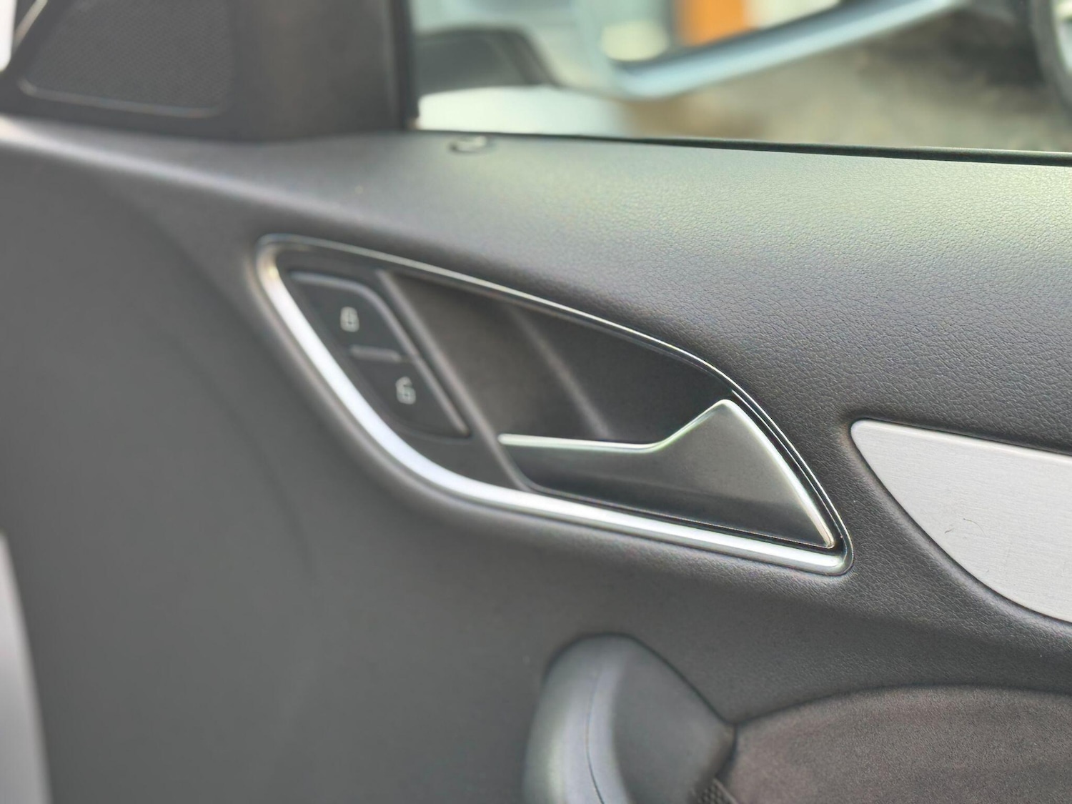 Used Audi Q3 2015 for sale - 76561473: Photo 31