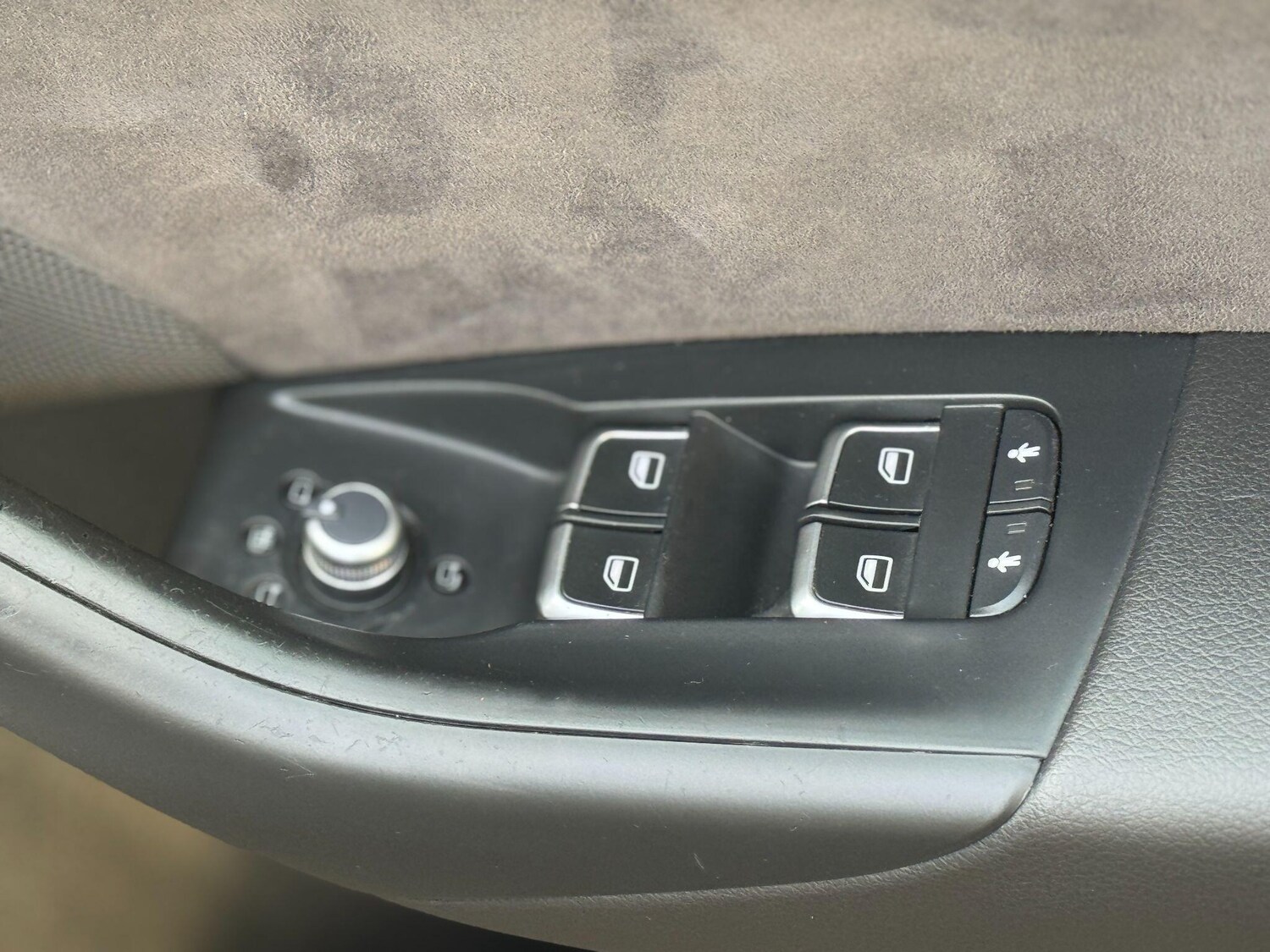 Used Audi Q3 2015 for sale - 76561473: Photo 32