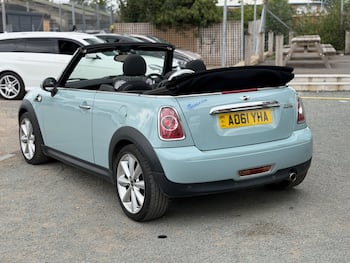 Used MINI Convertible 2011 for sale - 79756432: Photo
