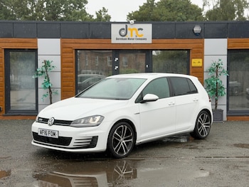 Used Volkswagen Golf 2016 for sale - 78759337: Photo