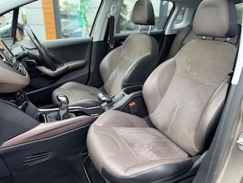 Used Peugeot 2008 2015 for sale - 78933601: Photo