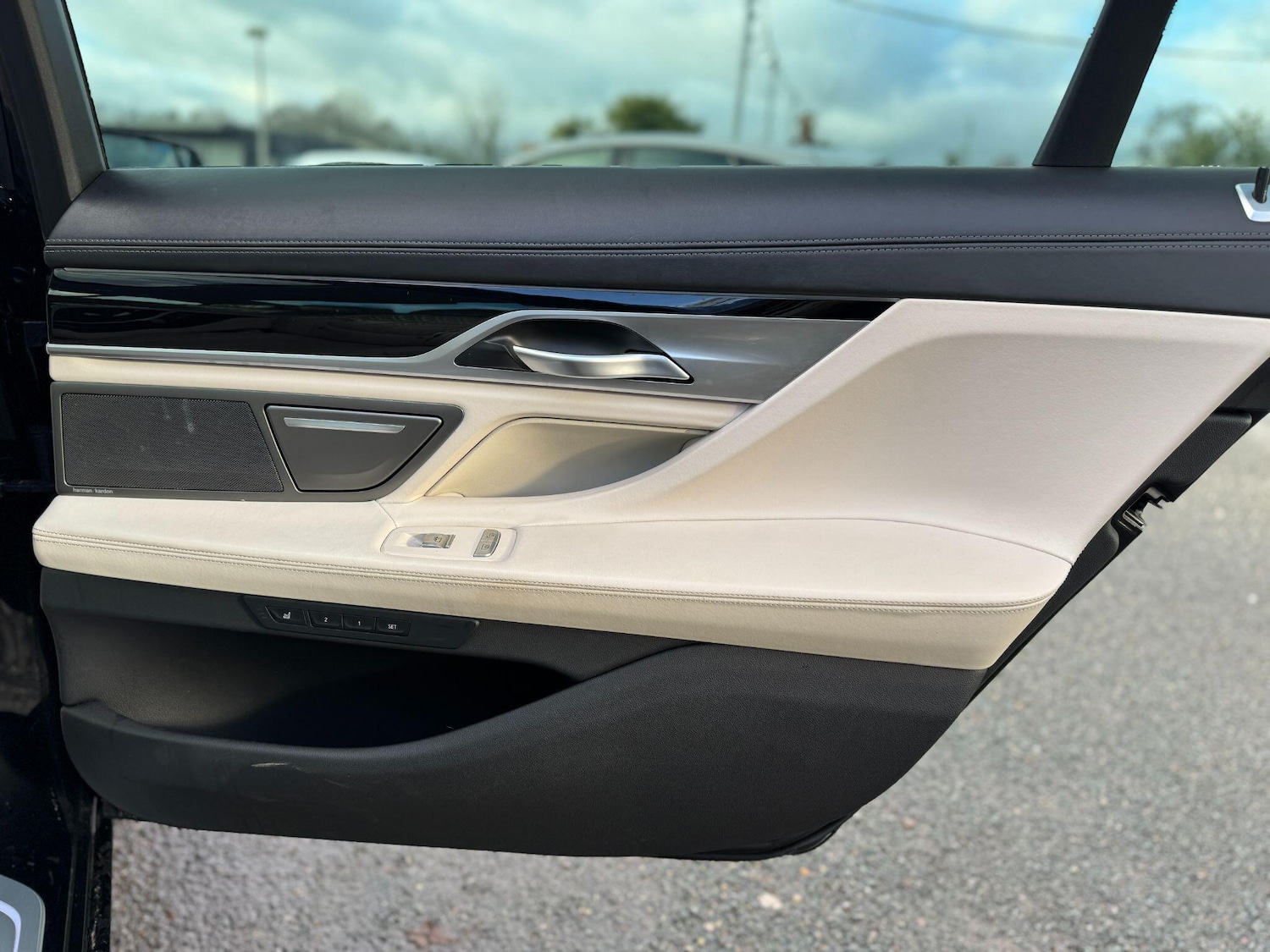 Used BMW 7 Series 2021 for sale - 76572464: Photo 27