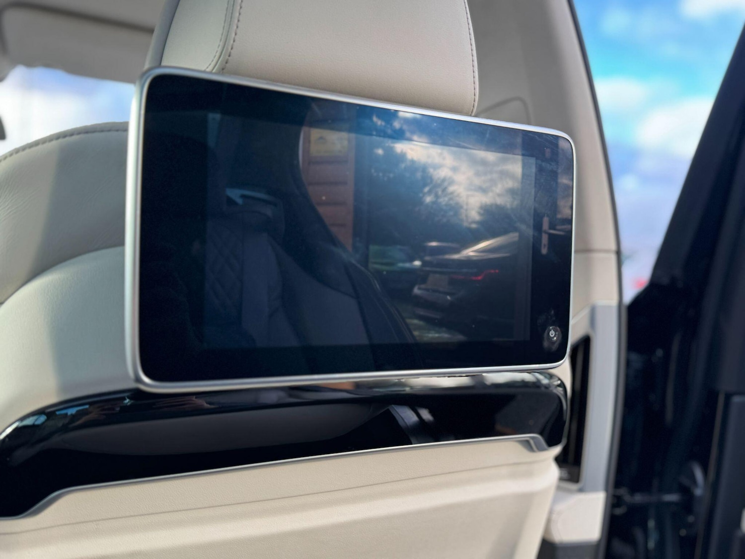 Used BMW 7 Series 2021 for sale - 76572464: Photo 31