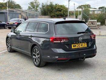 Used Volkswagen Passat 2020 for sale - 79807743: Photo
