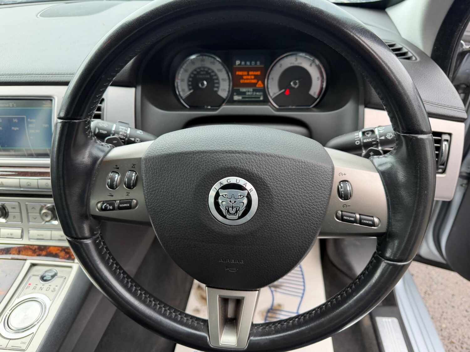 Used Jaguar XF 2009 for sale - 77934159: Photo 15