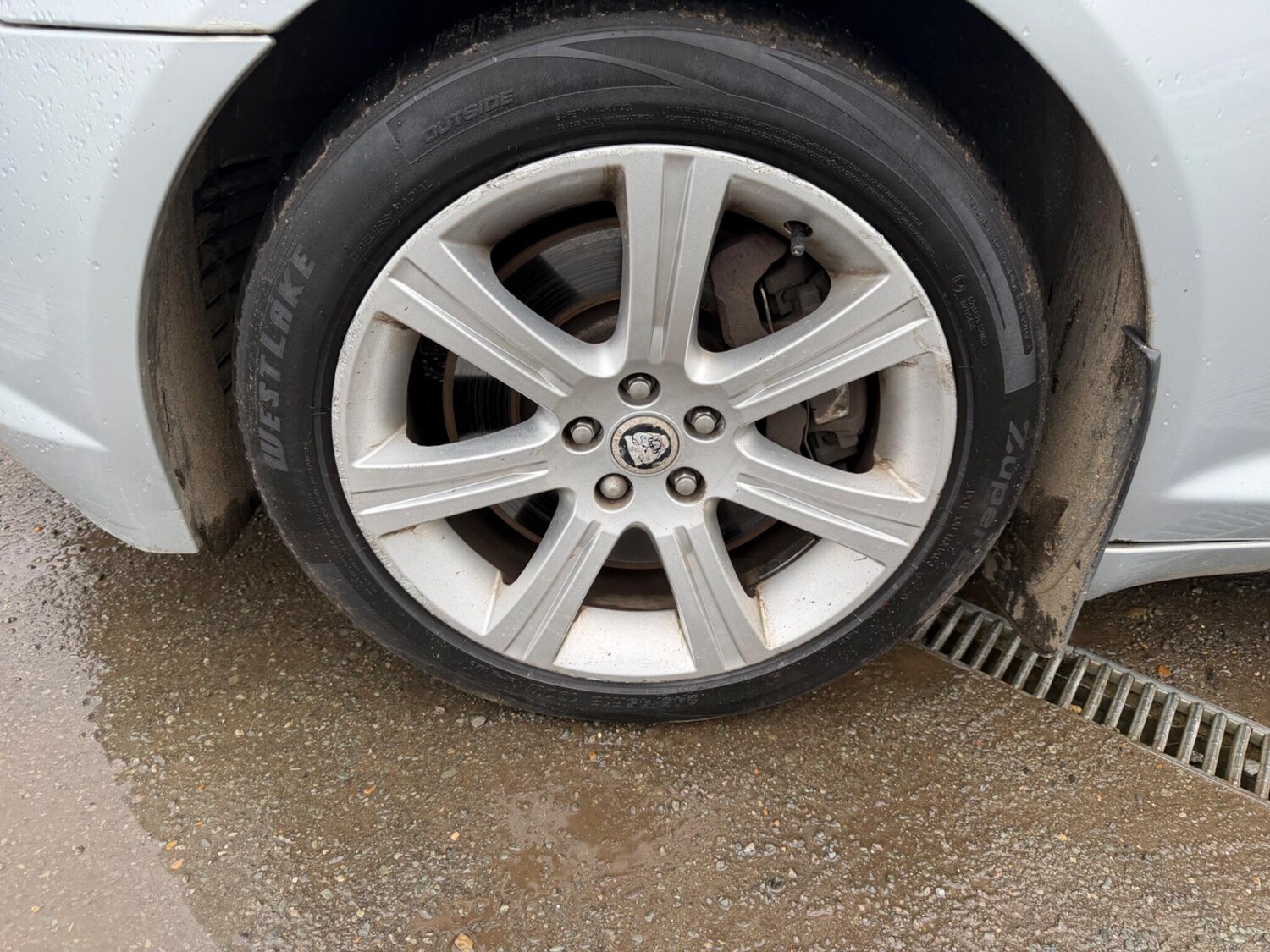 Used Jaguar XF 2009 for sale - 77934159: Photo 9