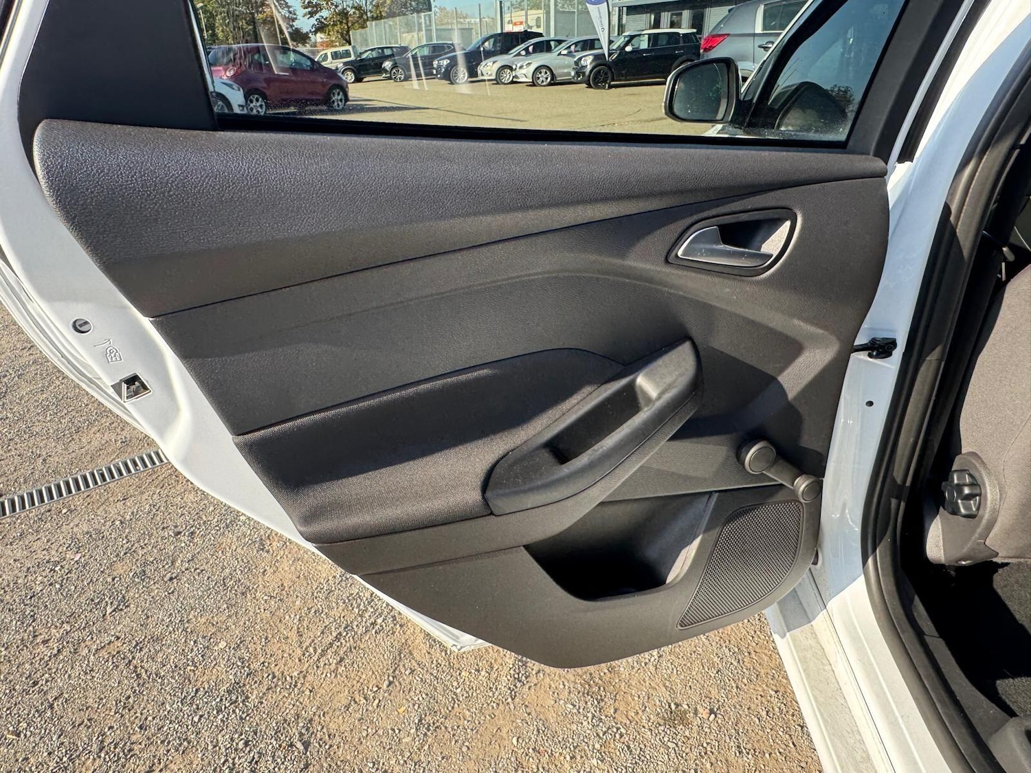Used Ford Focus 2017 for sale - 76108952: Photo 17