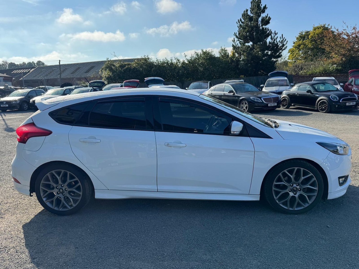 Used Ford Focus 2017 for sale - 76108952: Photo 4