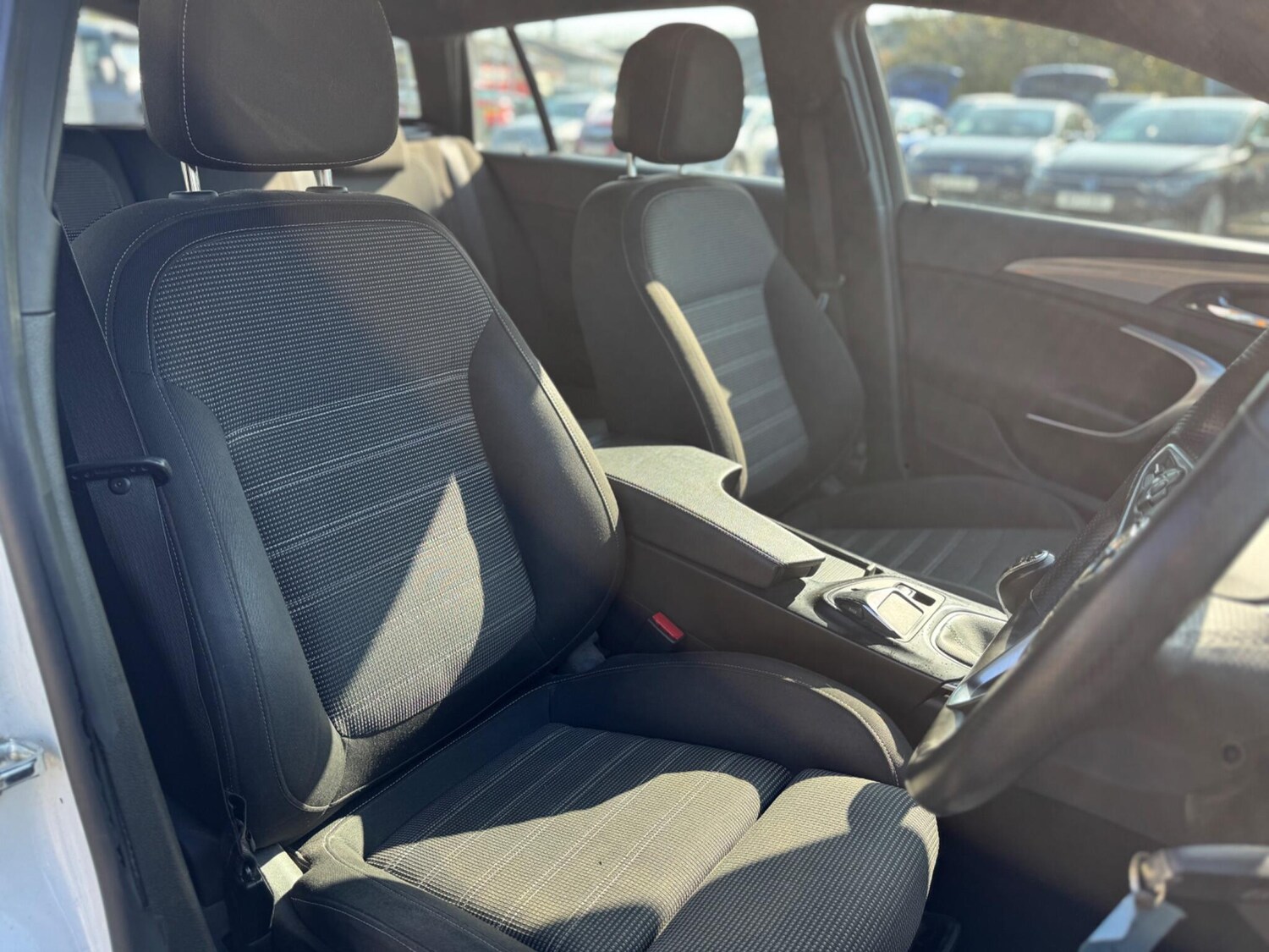 Used Vauxhall Insignia 2015 for sale - 77934206: Photo 11