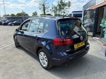 Used Volkswagen Golf SV 2014 for sale - 76457577: Photo