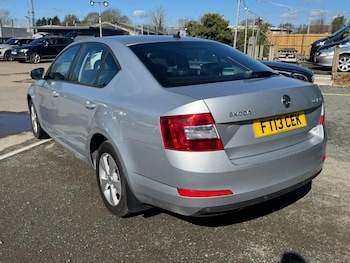 Used Skoda Octavia 2013 for sale - 78147855: Photo