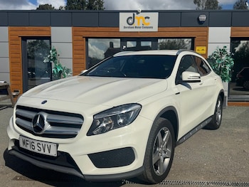Mercedes-Benz - GLA