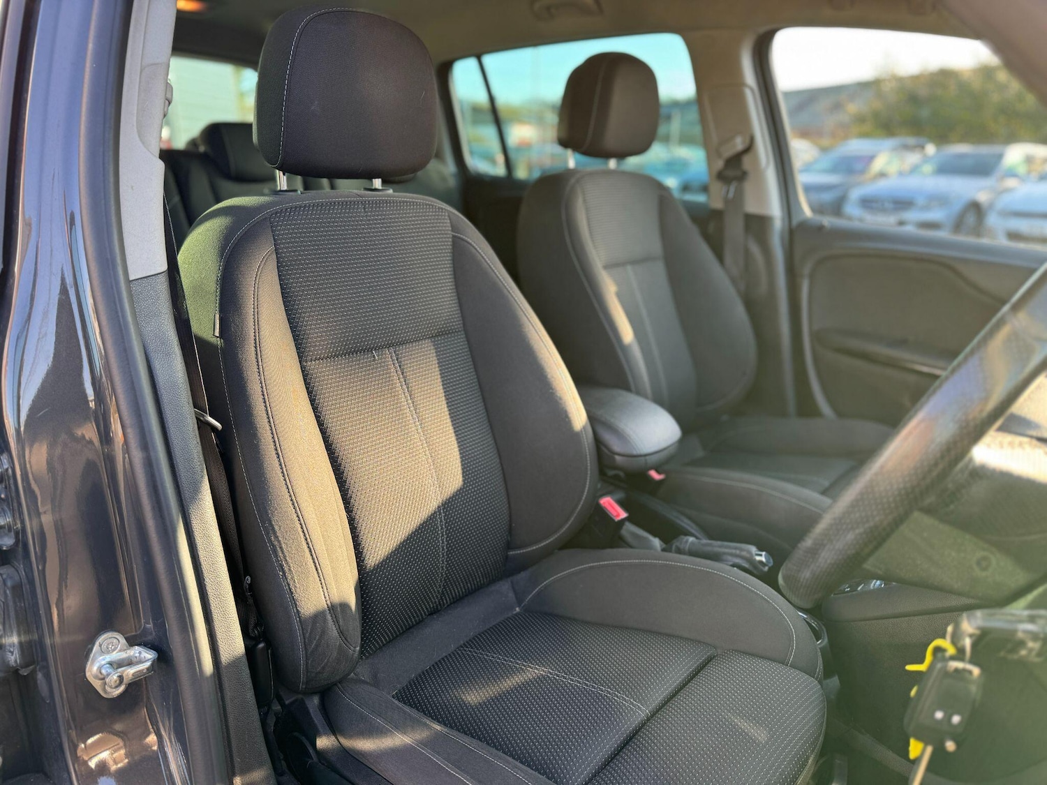 Used Vauxhall Zafira Tourer 2015 for sale - 76801482: Photo 9