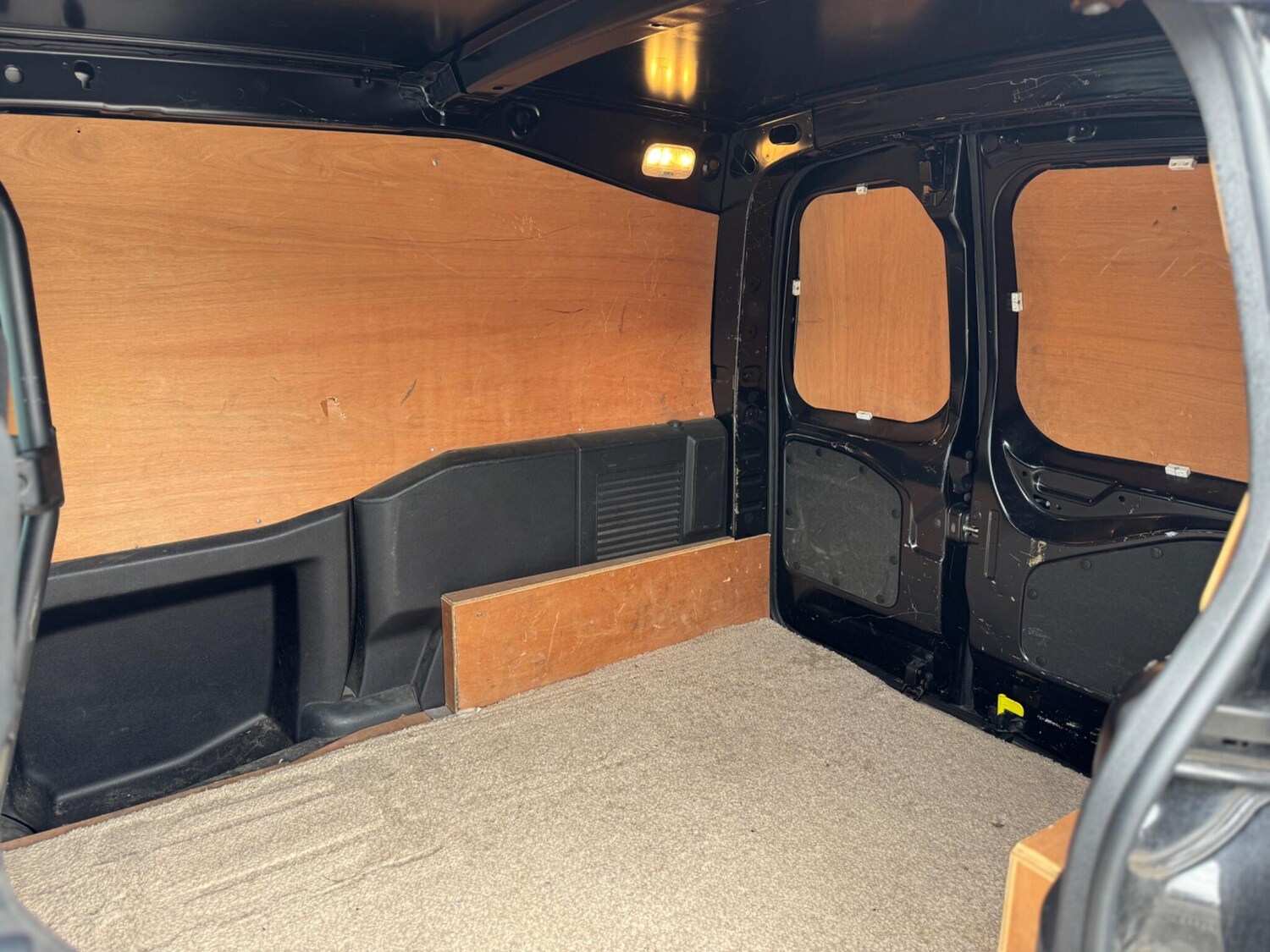 Used Citroen Berlingo 2017 for sale - 77934160: Photo 13