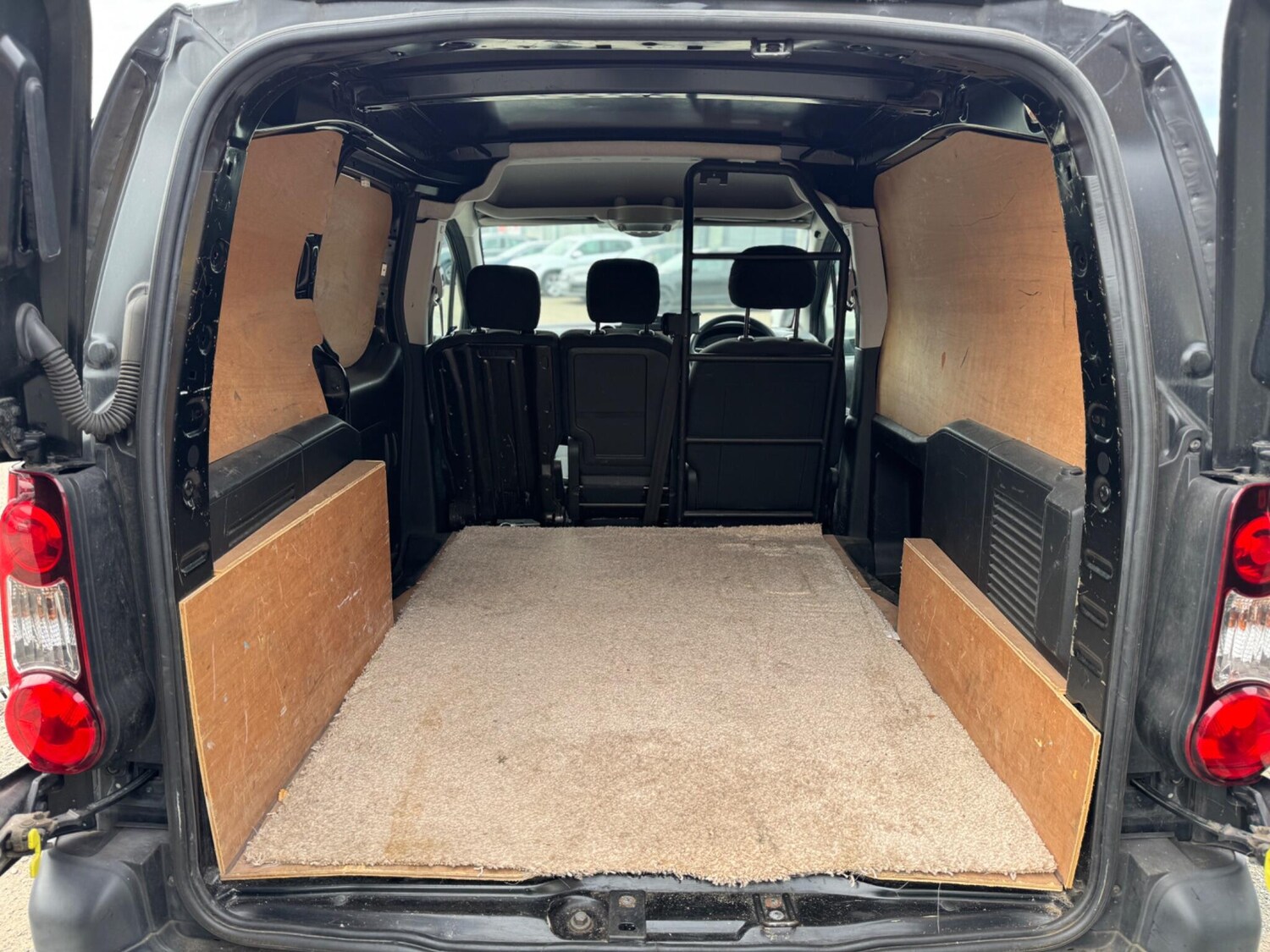 Used Citroen Berlingo 2017 for sale - 77934160: Photo 15