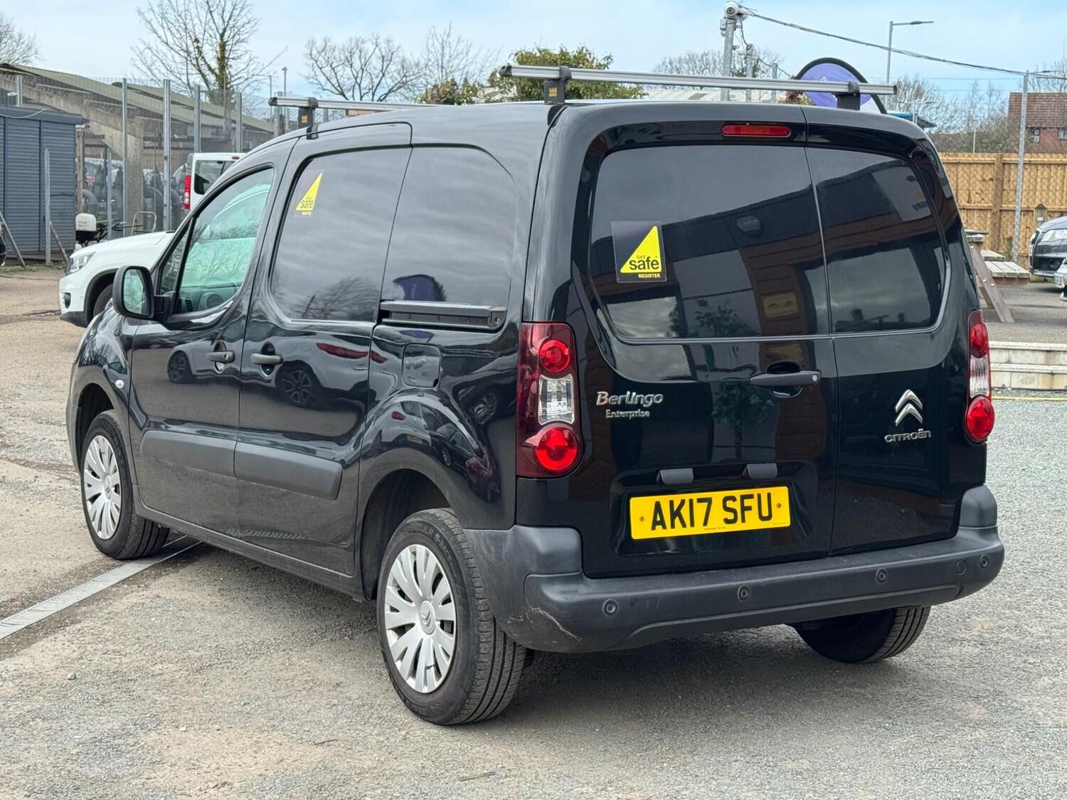 Used Citroen Berlingo 2017 for sale - 77934160: Photo 3