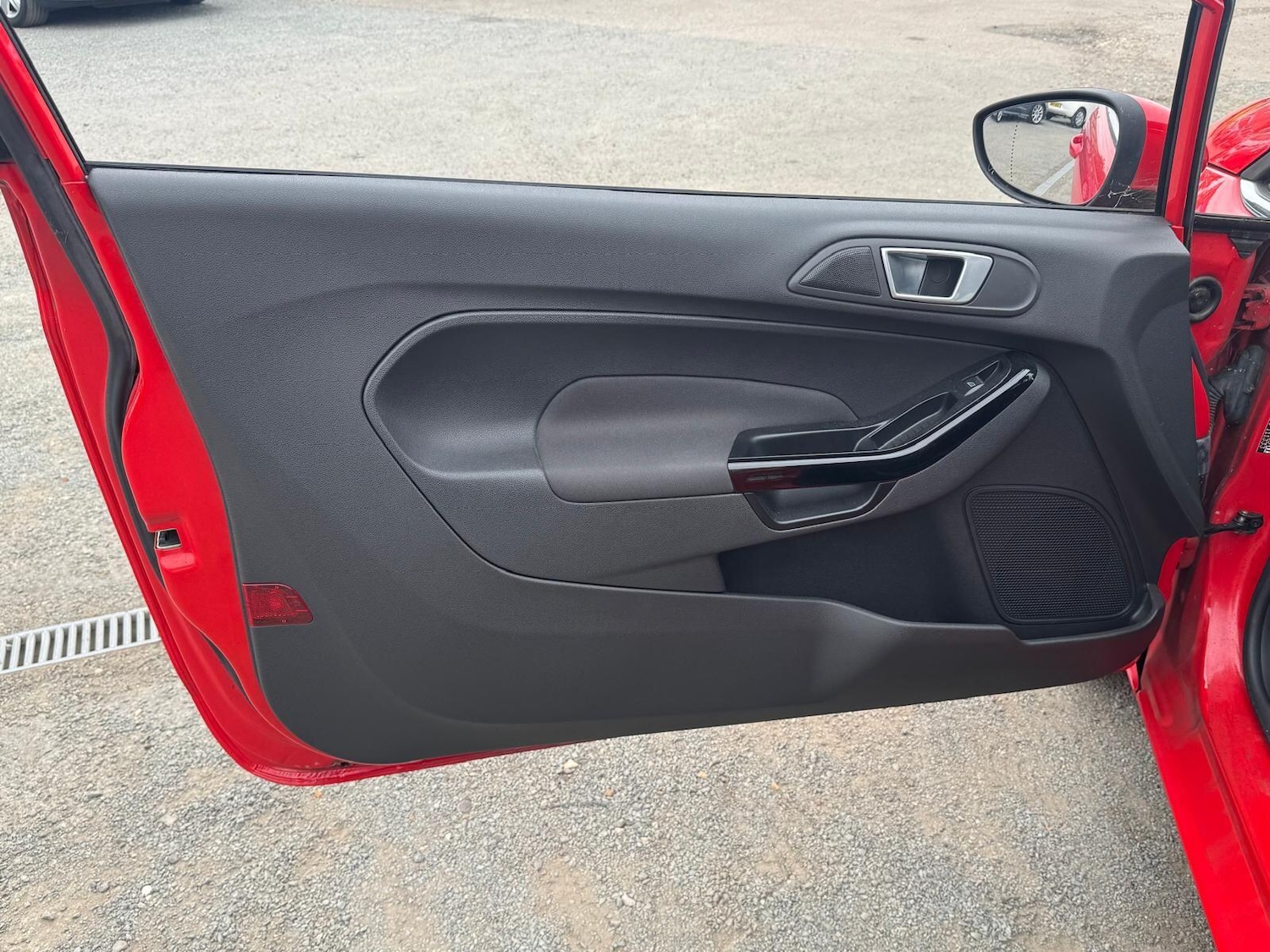 Used Ford Fiesta 2013 for sale - 76032128: Photo 16