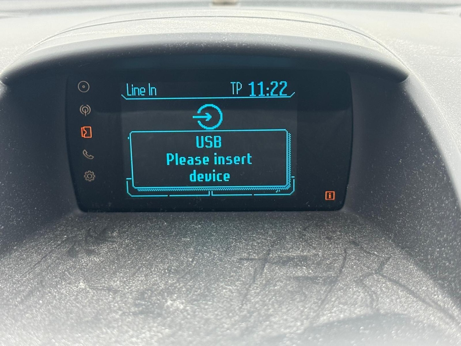 Used Ford Fiesta 2013 for sale - 76032128: Photo 22