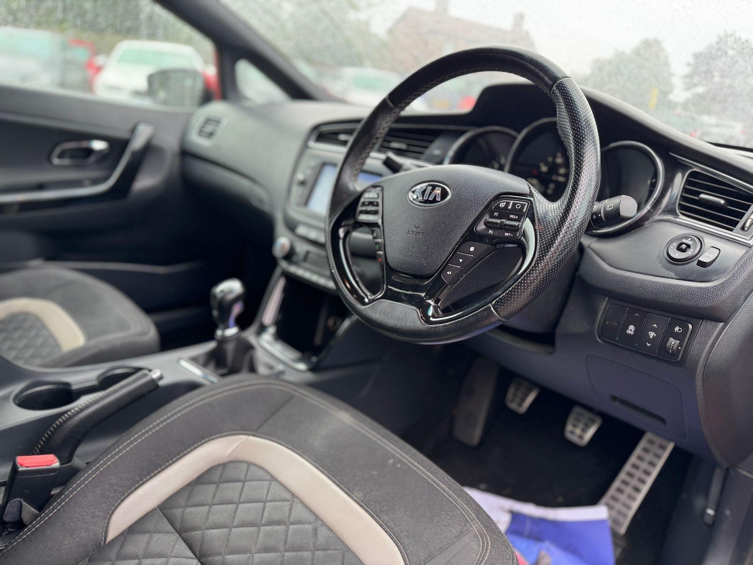 Used Kia Ceed 2018 for sale - 76620045: Photo 16