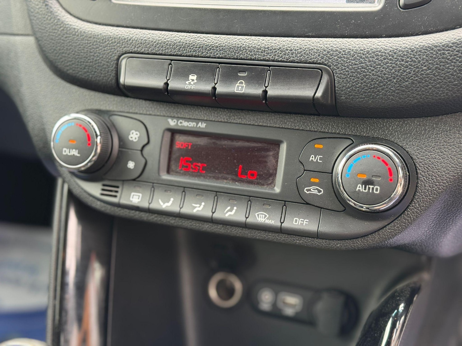 Used Kia Ceed 2018 for sale - 76620045: Photo 24