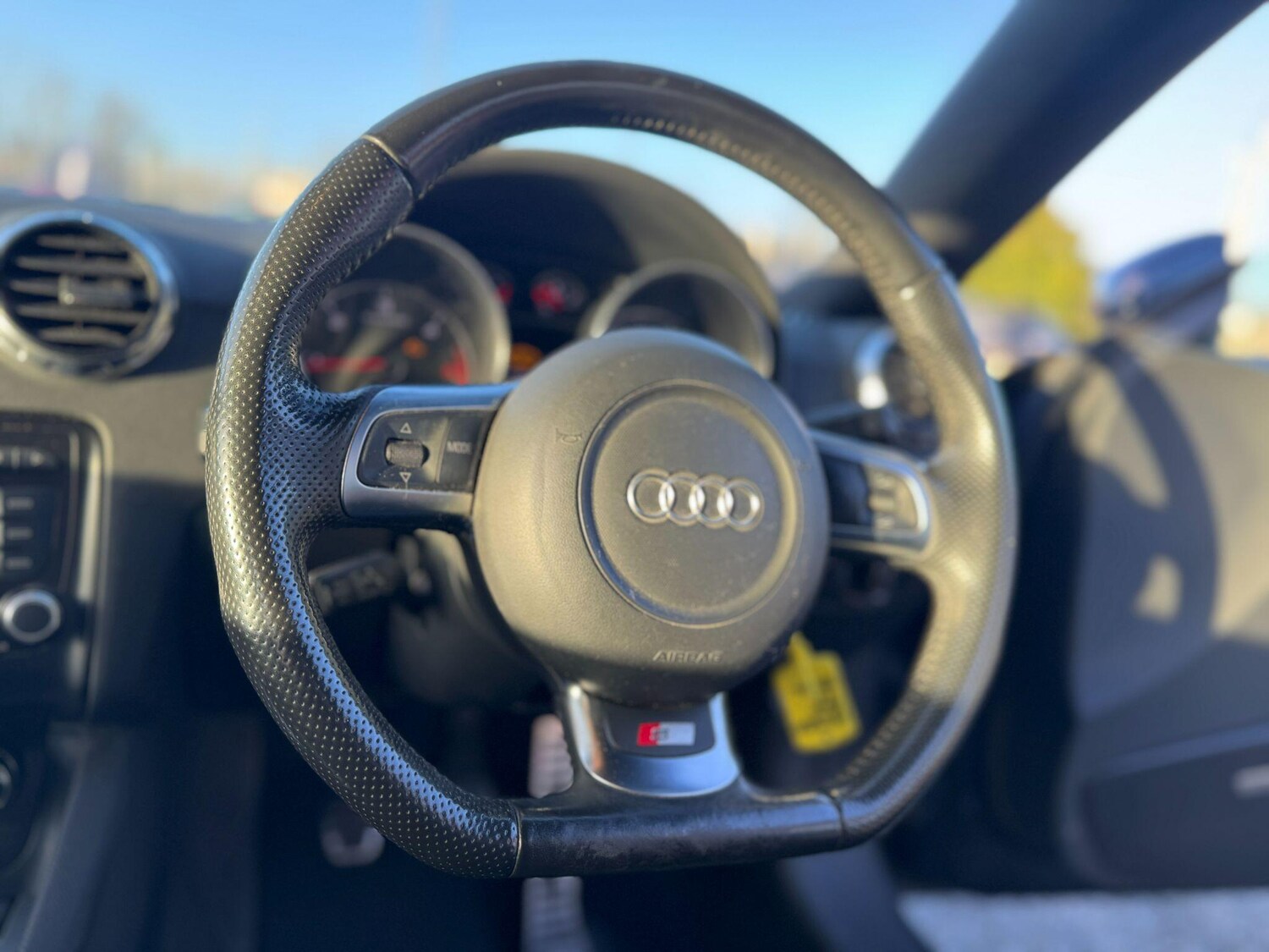 Used Audi TT 2010 for sale - 77934200: Photo 15