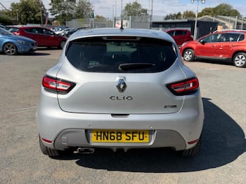 Used Renault Clio 2018 for sale - 79645815: Photo