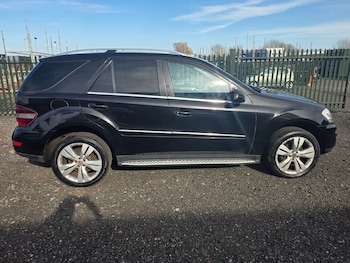 Used Mercedes-Benz M Class 2008 for sale - 78496210: Photo