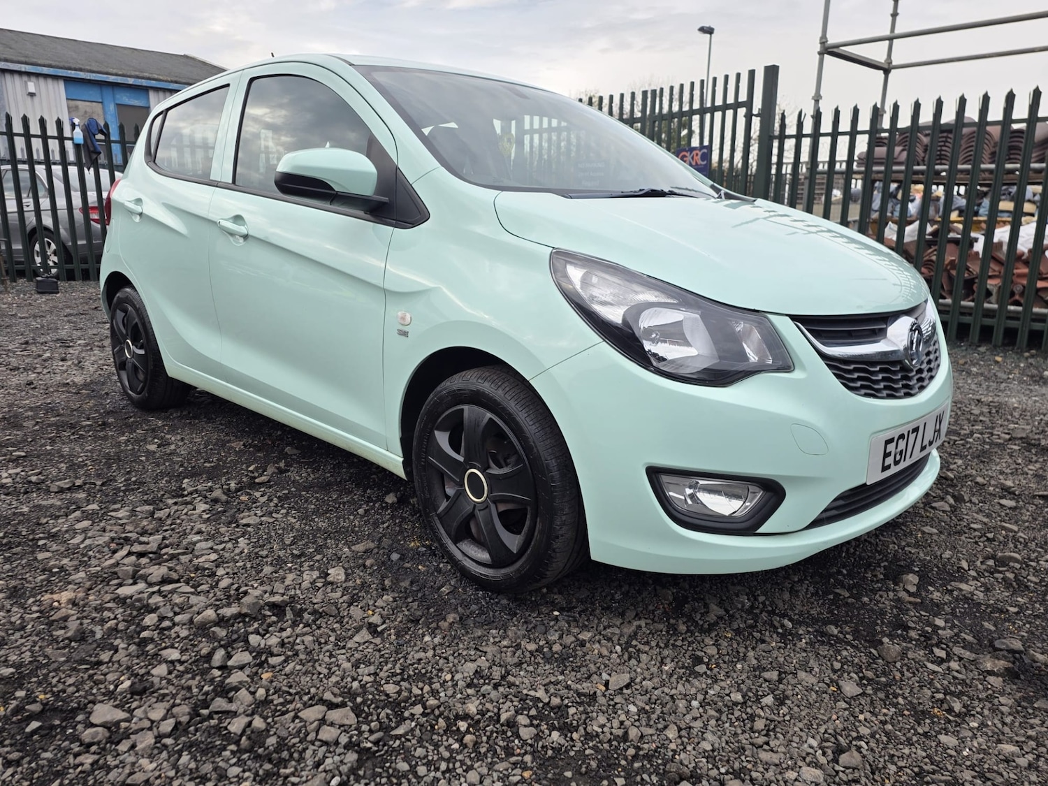 Used Vauxhall Viva 2017 for sale - 76785368: Photo 4