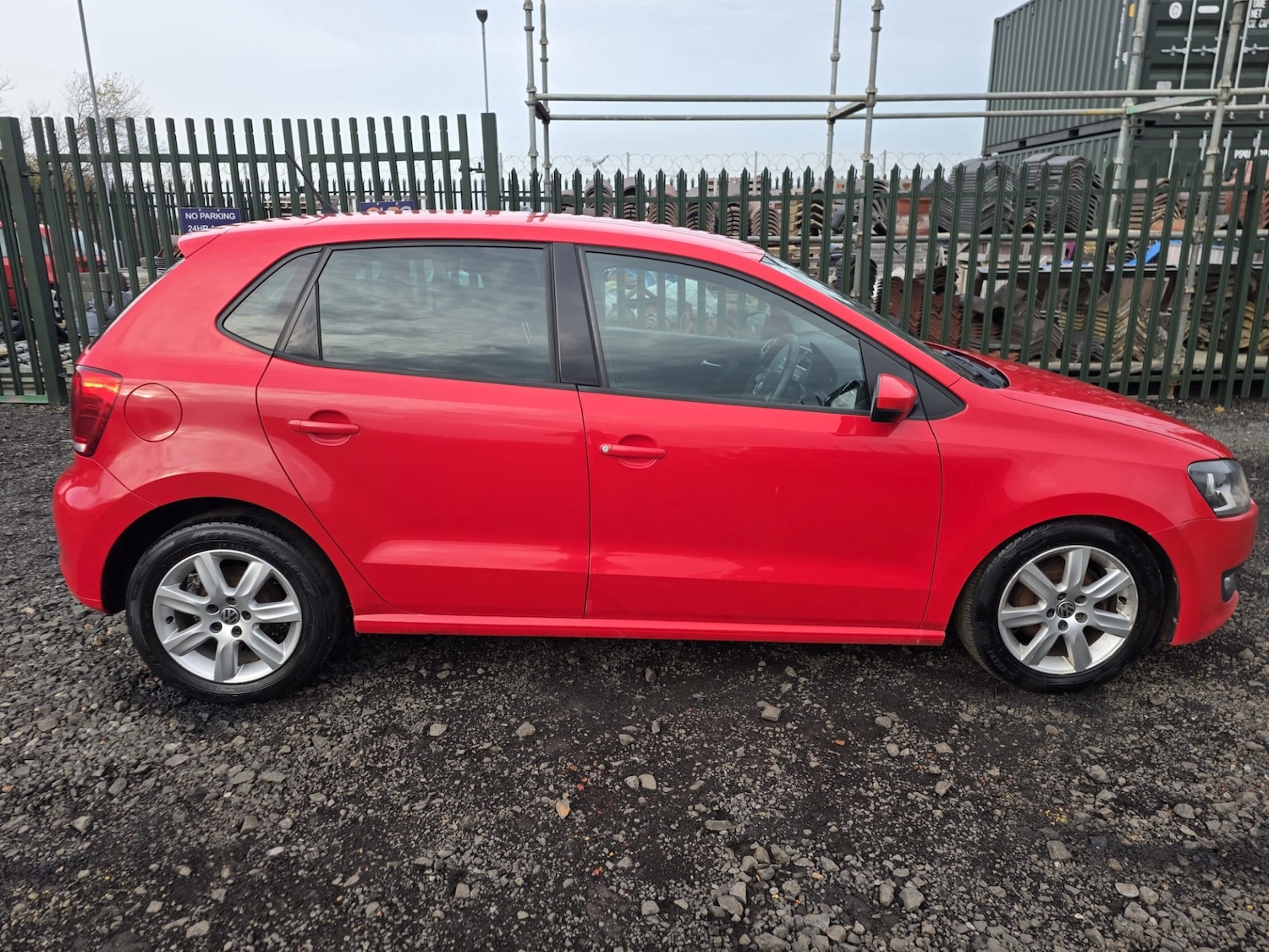 Used Volkswagen Polo 2014 for sale - 76491860: Photo 10