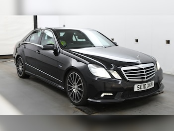 Used Mercedes-Benz E Class 2010 for sale - 77718797: Photo
