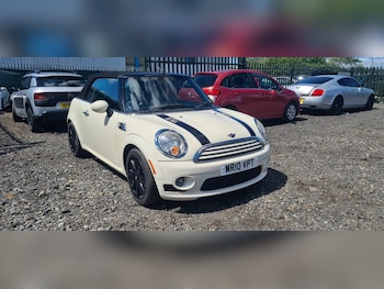 Used MINI Convertible 2010 for sale - 76490972: Photo