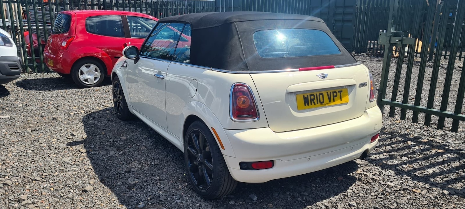 Used MINI Convertible 2010 for sale - 76490972: Photo 6