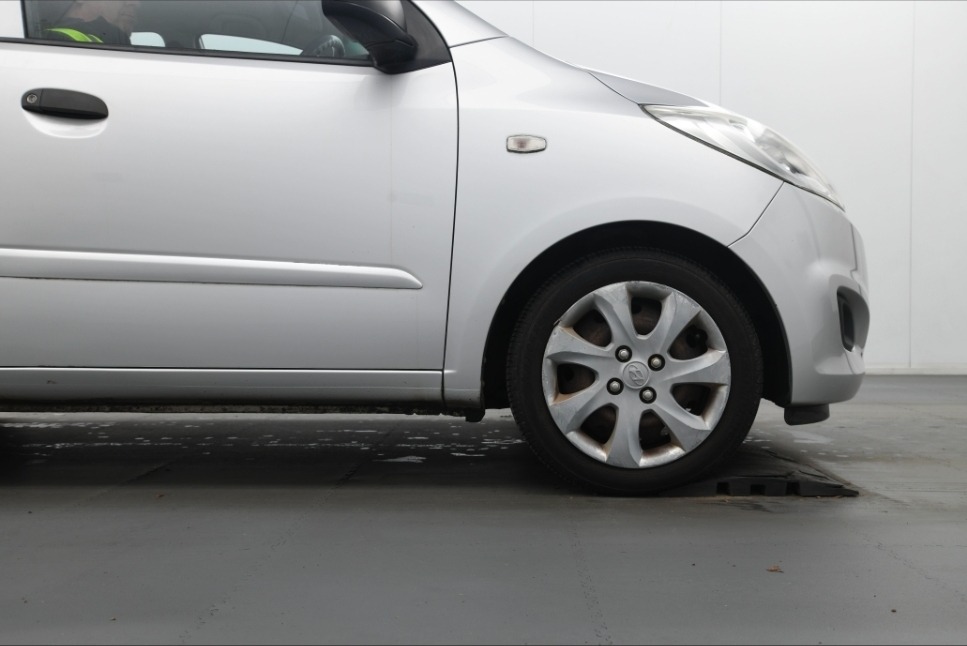 Used Hyundai i10 2013 for sale - 77213786: Photo 13