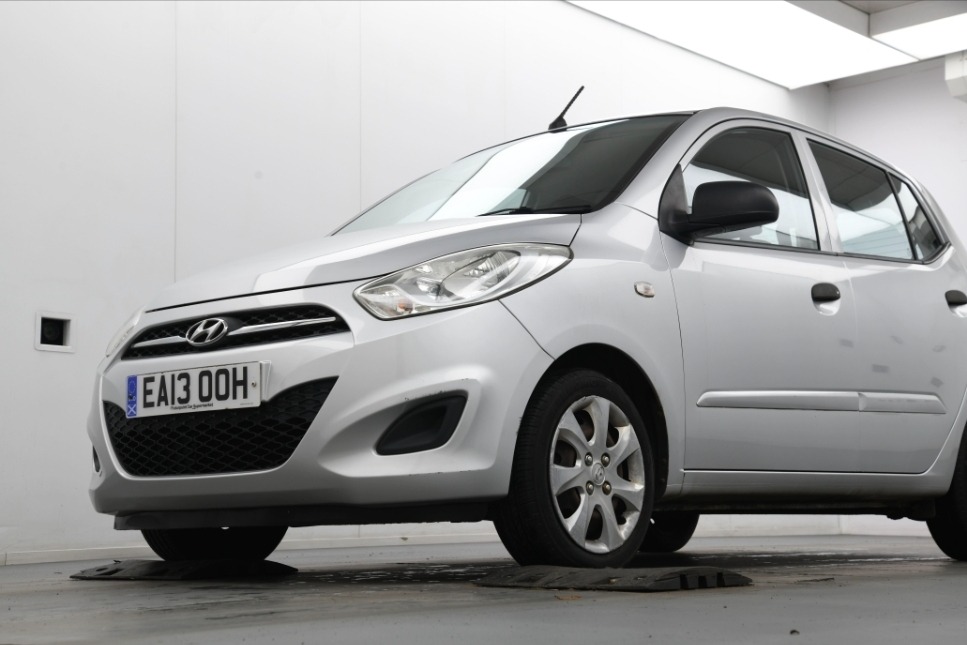 Used Hyundai i10 2013 for sale - 77718786: Photo 8