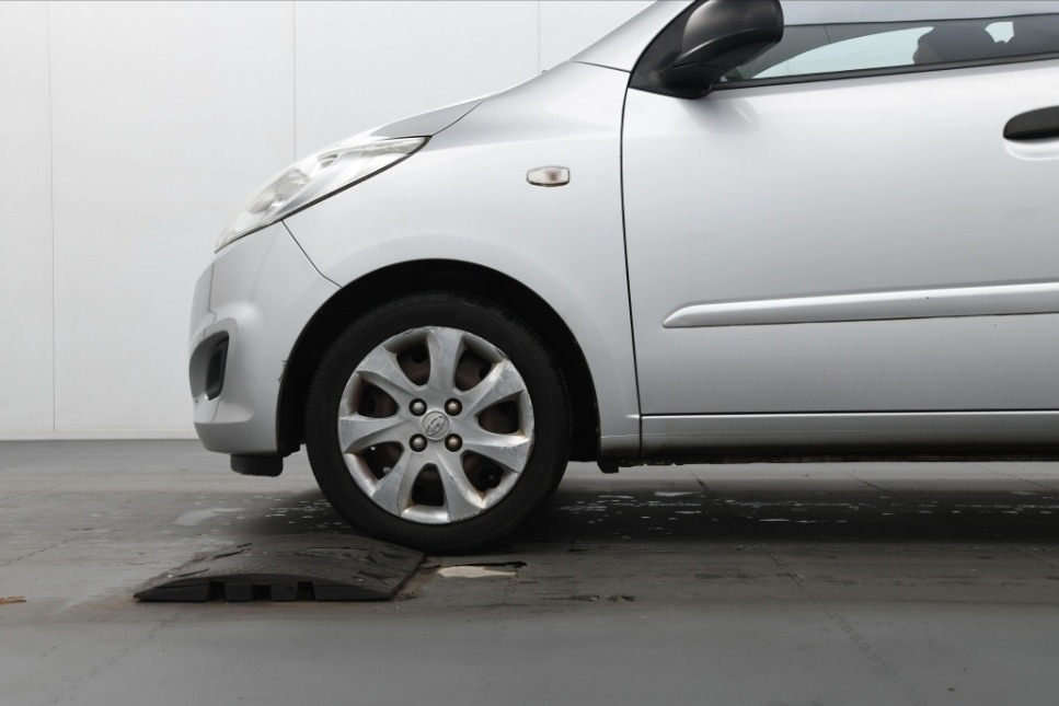 Used Hyundai i10 2013 for sale - 77718786: Photo 9