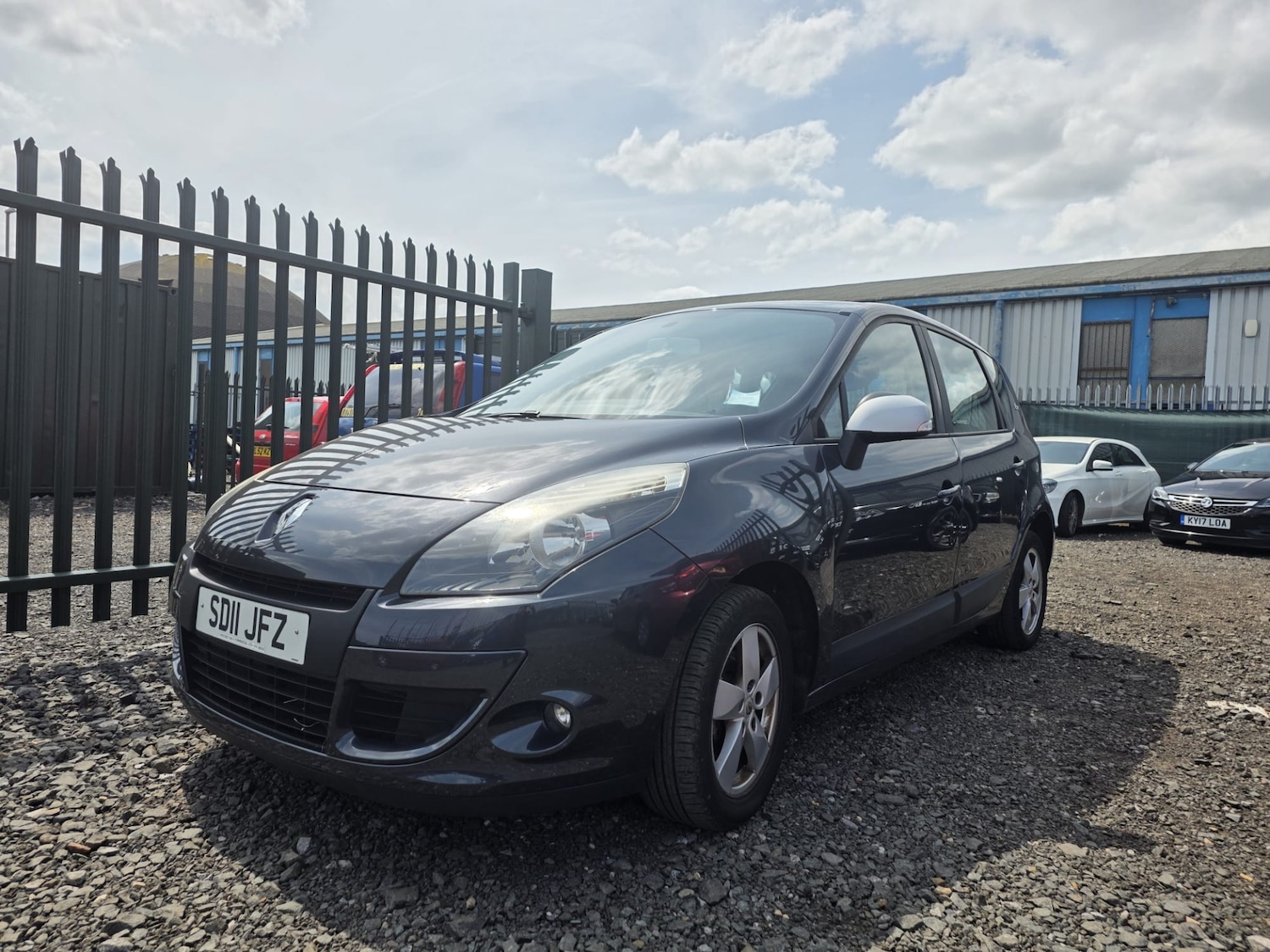 Used Renault Scenic 2011 for sale - 77718941: Photo 7