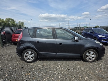 Used Renault Scenic 2011 for sale - 78632817: Photo