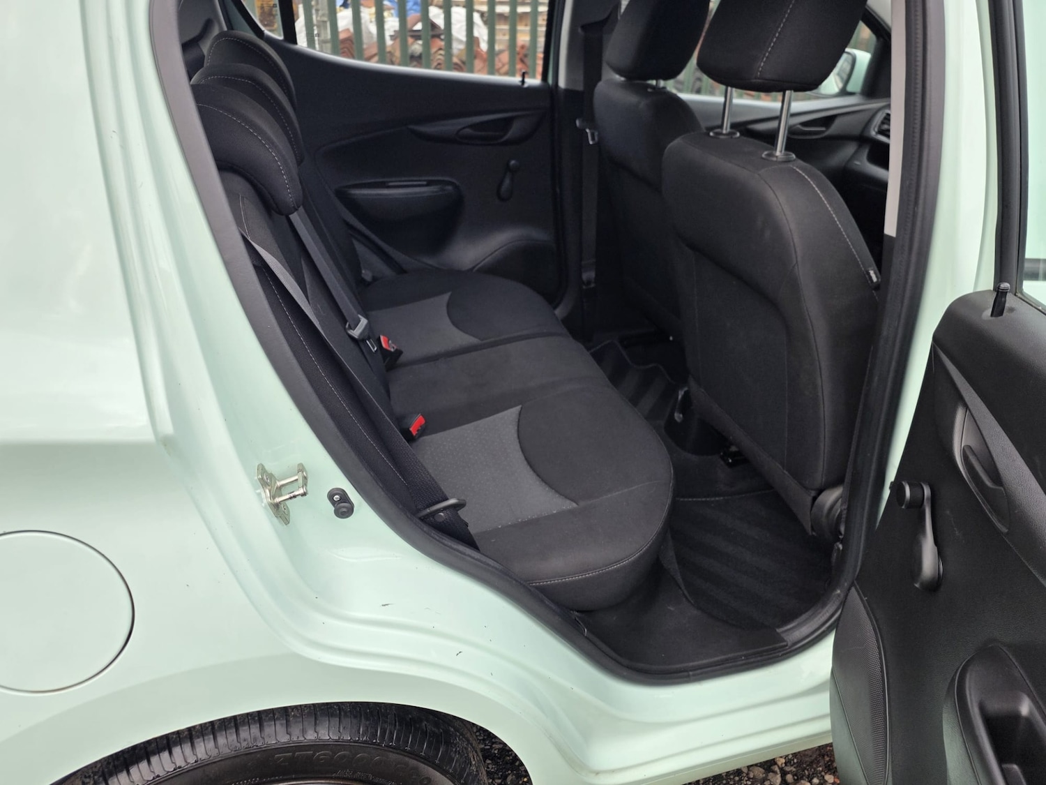 Used Vauxhall Viva 2017 for sale - 77058721: Photo 6