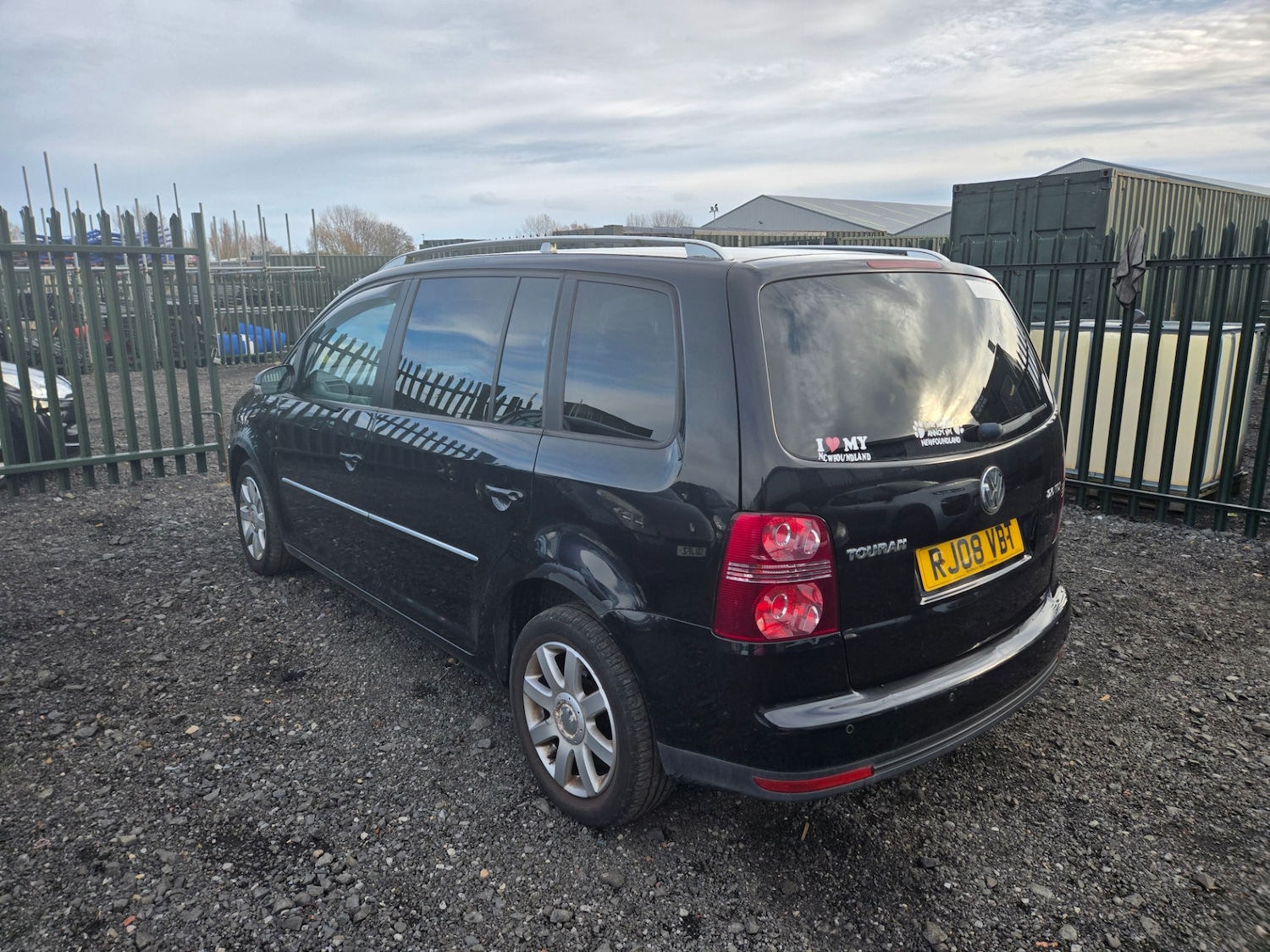 Used Volkswagen Touran 2008 for sale - 76542514: Photo 5