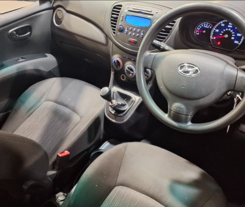 Used Hyundai i10 2013 for sale - 77601966: Photo 14