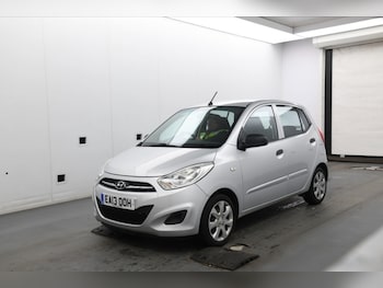 Used Hyundai i10 2013 for sale - 77601966: Photo