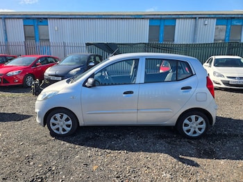 Used Hyundai i10 2013 for sale - 78632759: Photo
