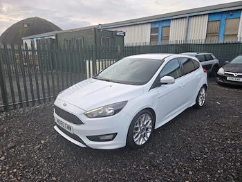 Used Ford Focus 2015 for sale - 76650432: Photo