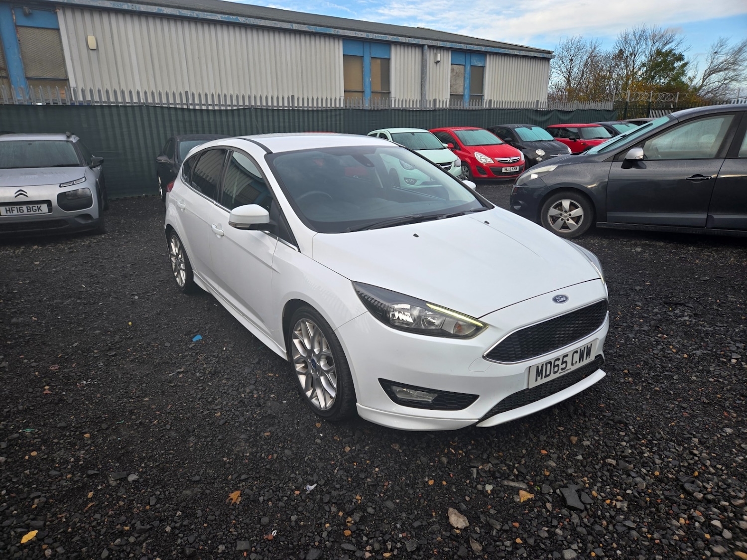 Used Ford Focus 2015 for sale - 76650432: Photo 5